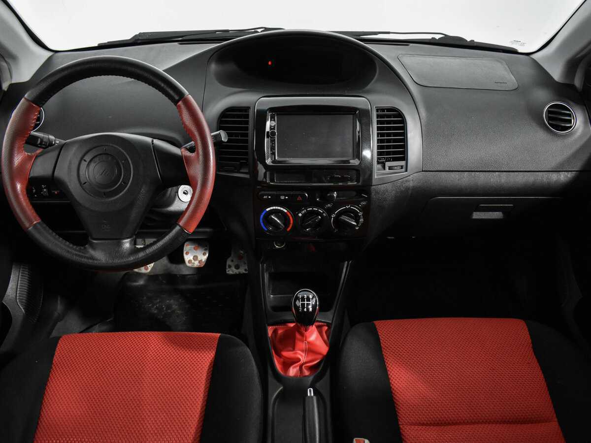 Geely MK Cross, 2012 Фото №15