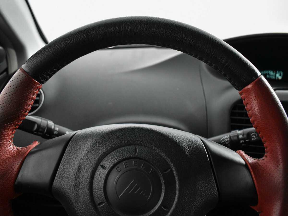 Geely MK Cross, 2012 Фото №18