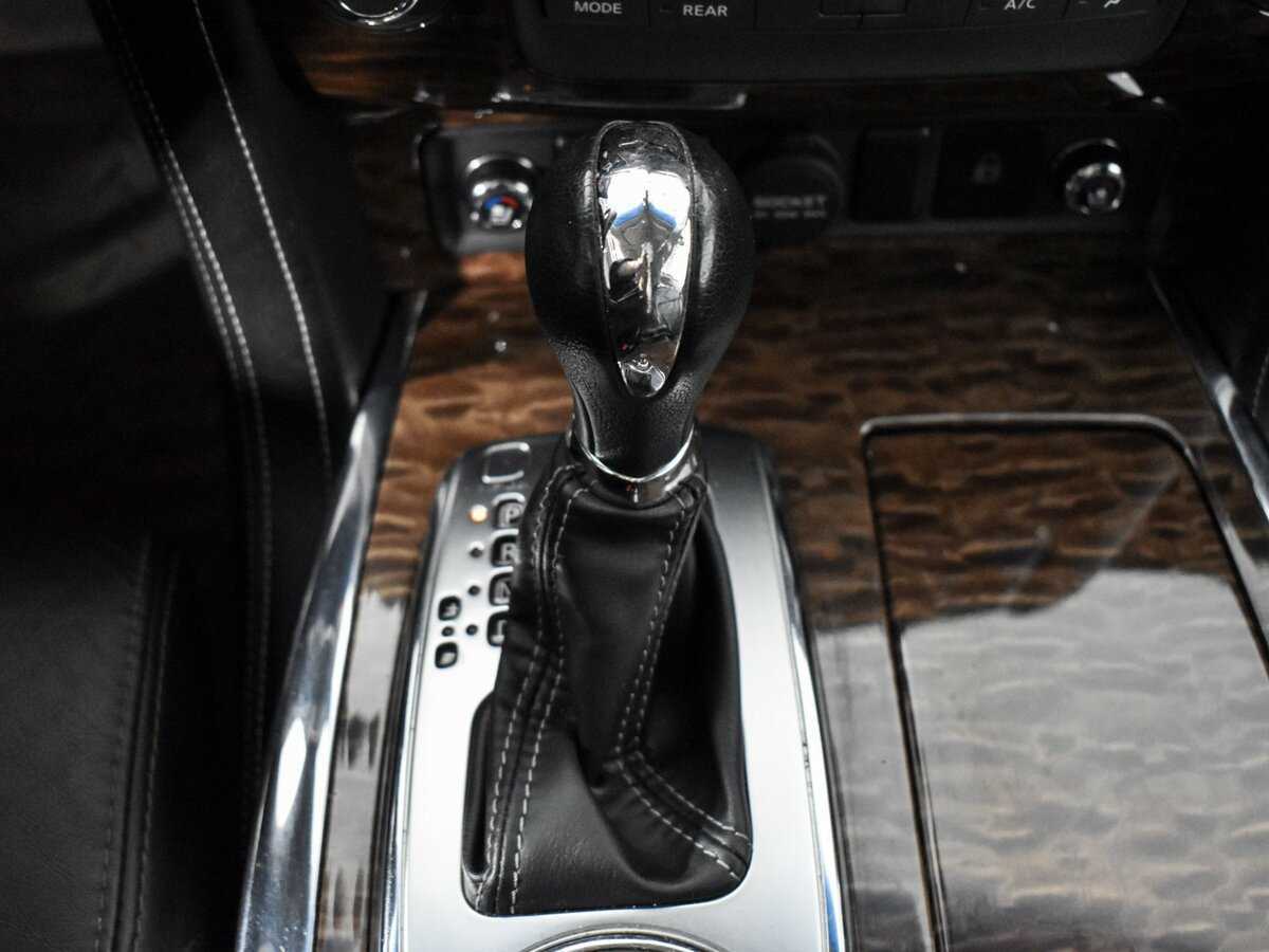 Nissan Patrol, 2014 - 117 289 км. | Фото №8