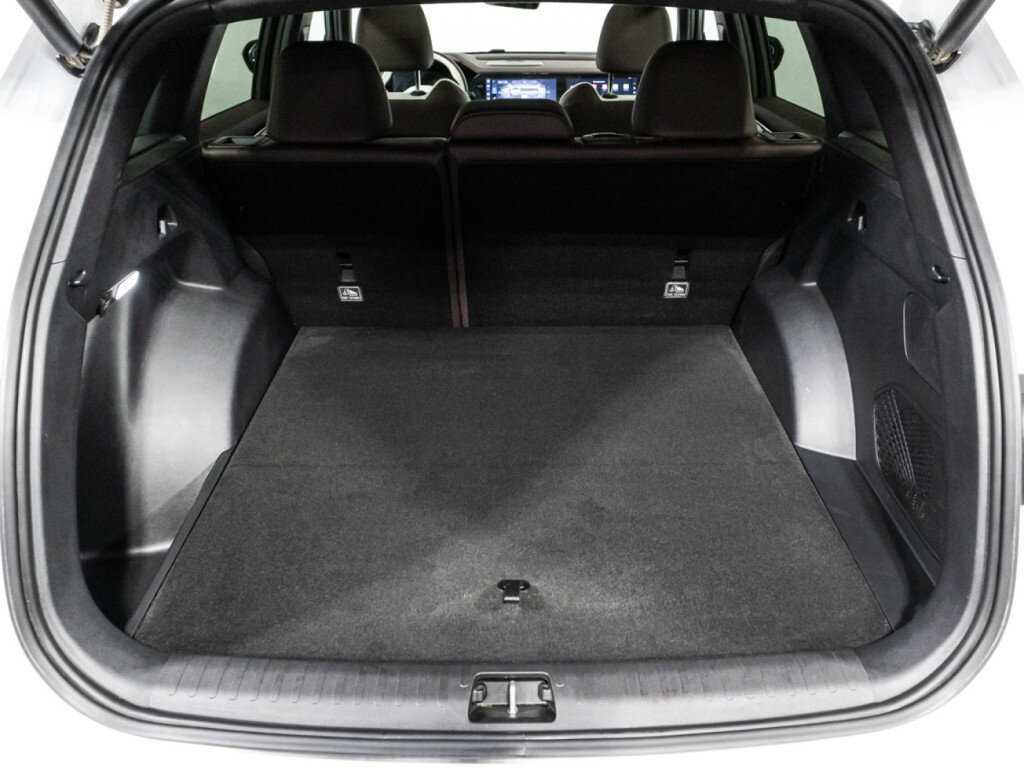 Geely Monjaro, 2023 Фото №28