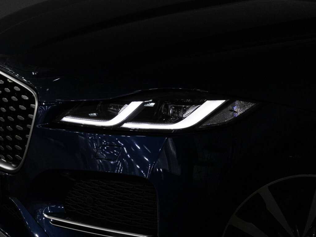 Jaguar F-Pace, 2022 Фото №24