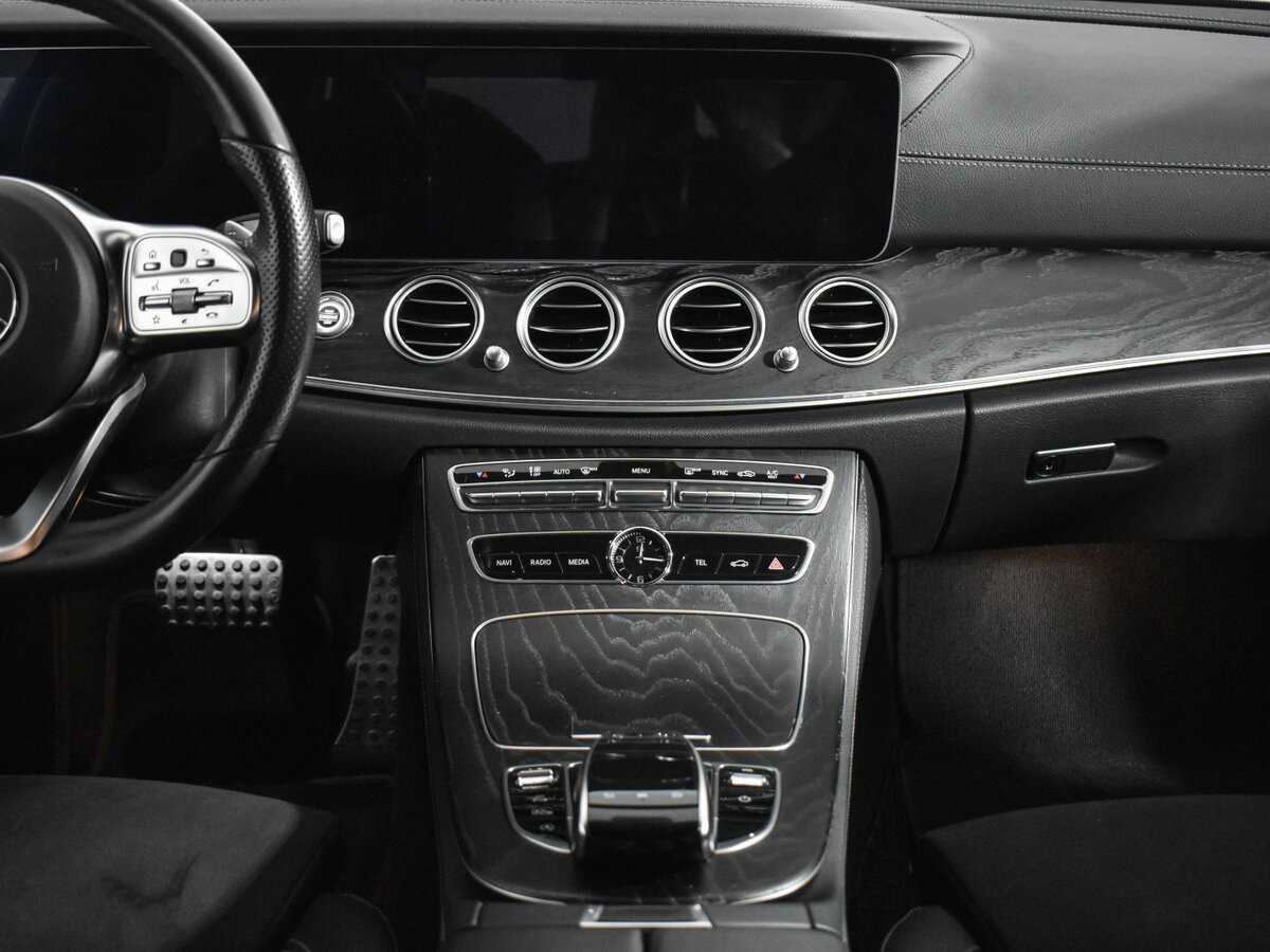 Mercedes-Benz E-Класс 220 d, 2018 Фото №12