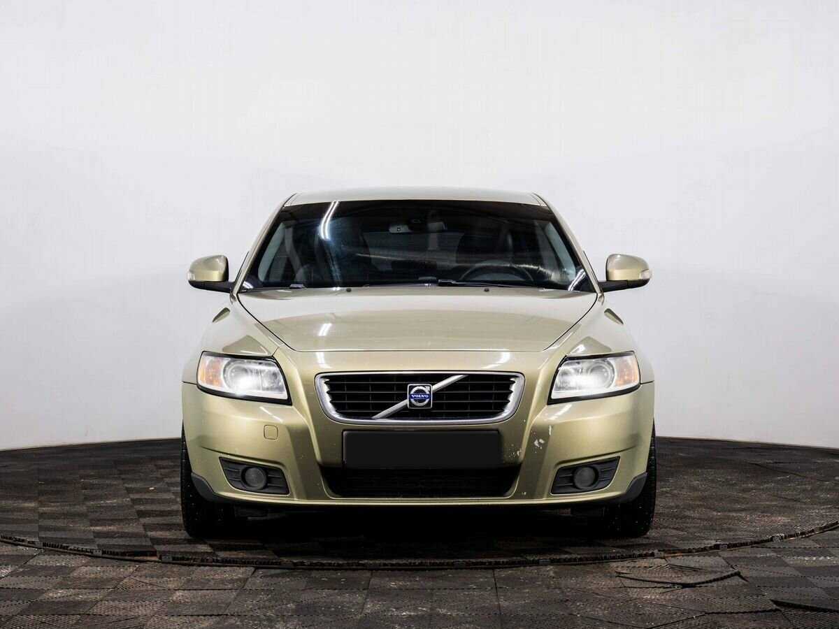 Volvo V50, 2009 - 395 000 км. | Фото №2