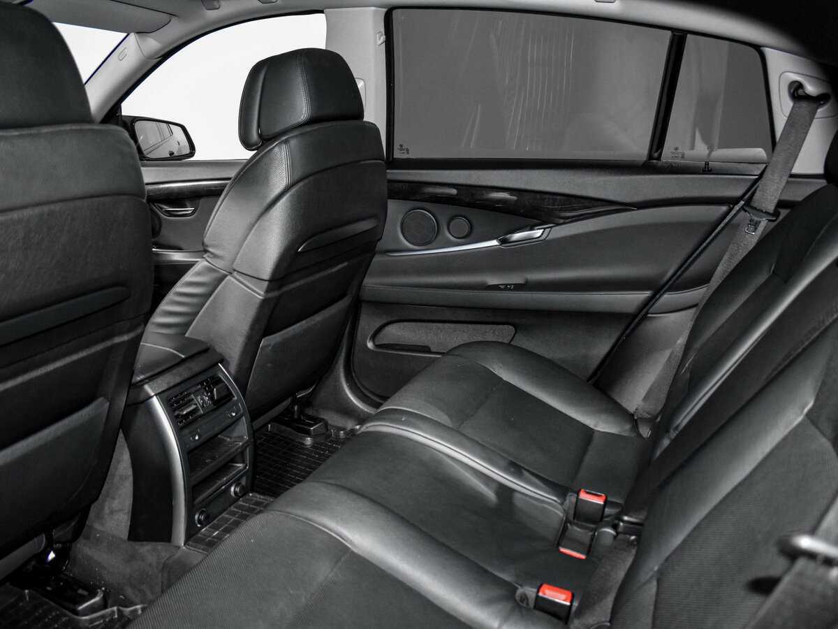 BMW 5 серии Gran Turismo 535i xDrive, 2010 Фото №11