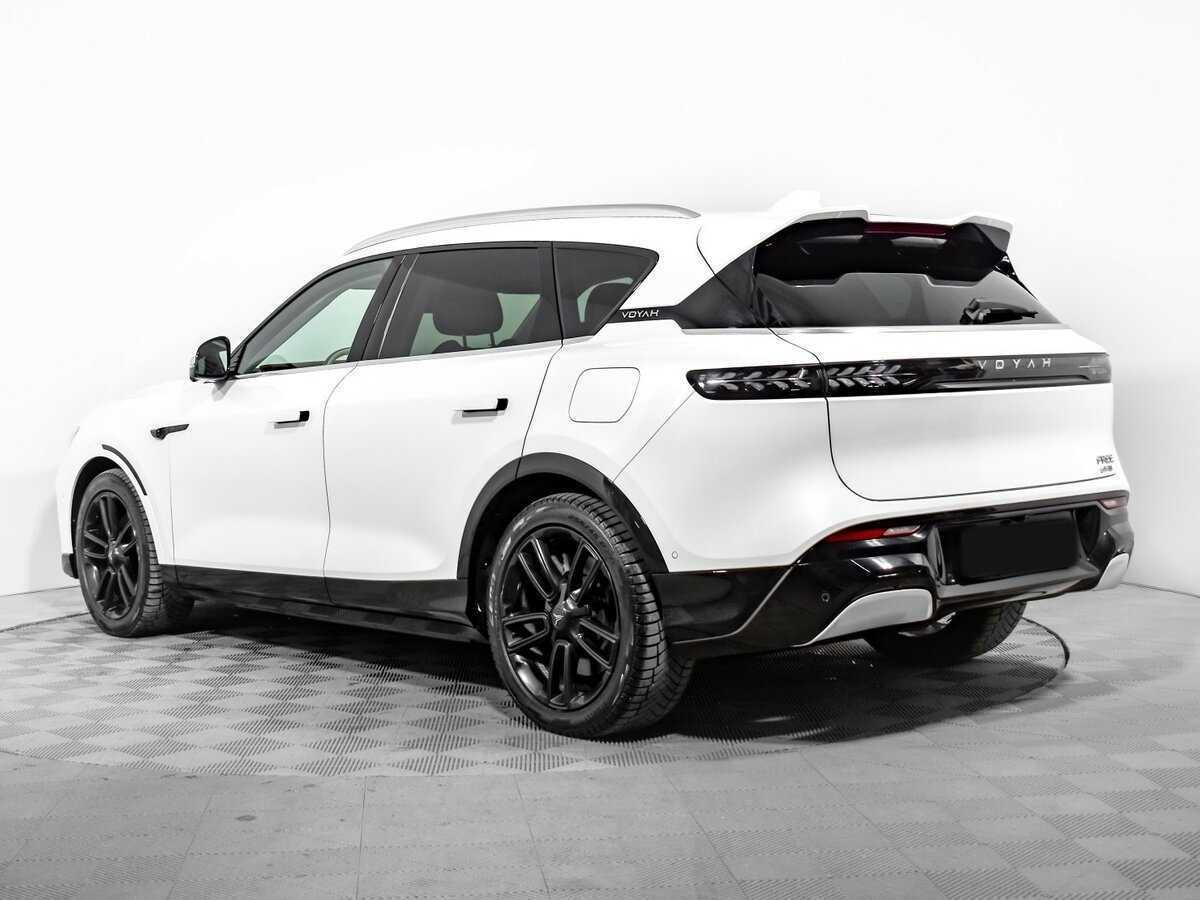 Voyah Free, 2023 - 15 304 км. | Фото №7