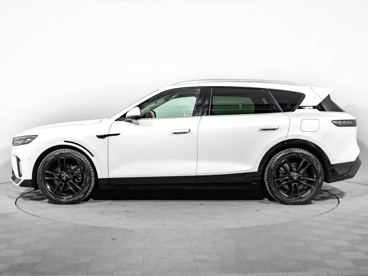 Voyah Free, 2023 - 15 304 км. | Фото №8