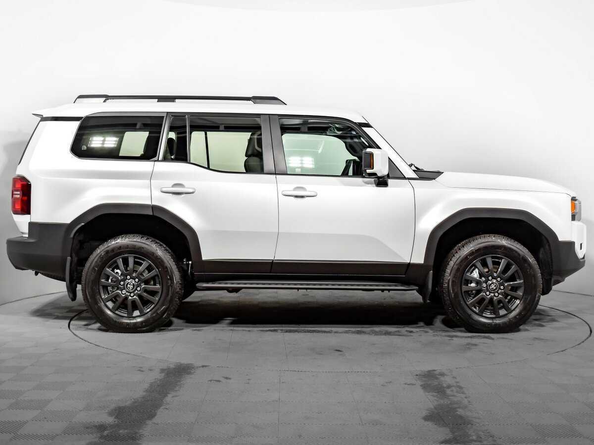 Toyota Land Cruiser Prado, 2024 - 53 км. | Фото №4