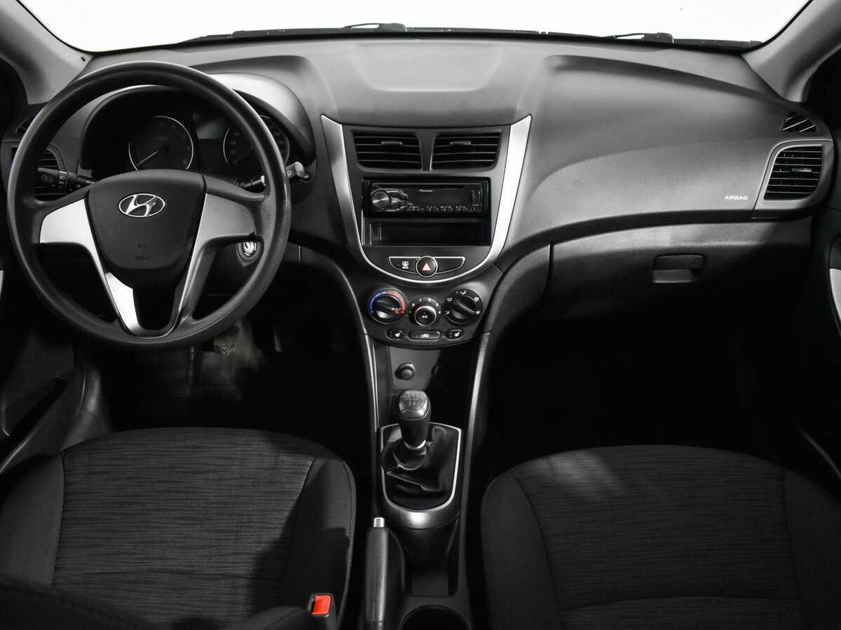 Hyundai Solaris, 2016 Фото №12