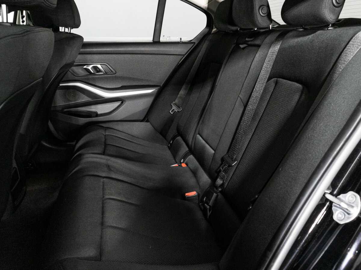BMW 3 серии 320i, 2019 Фото №10