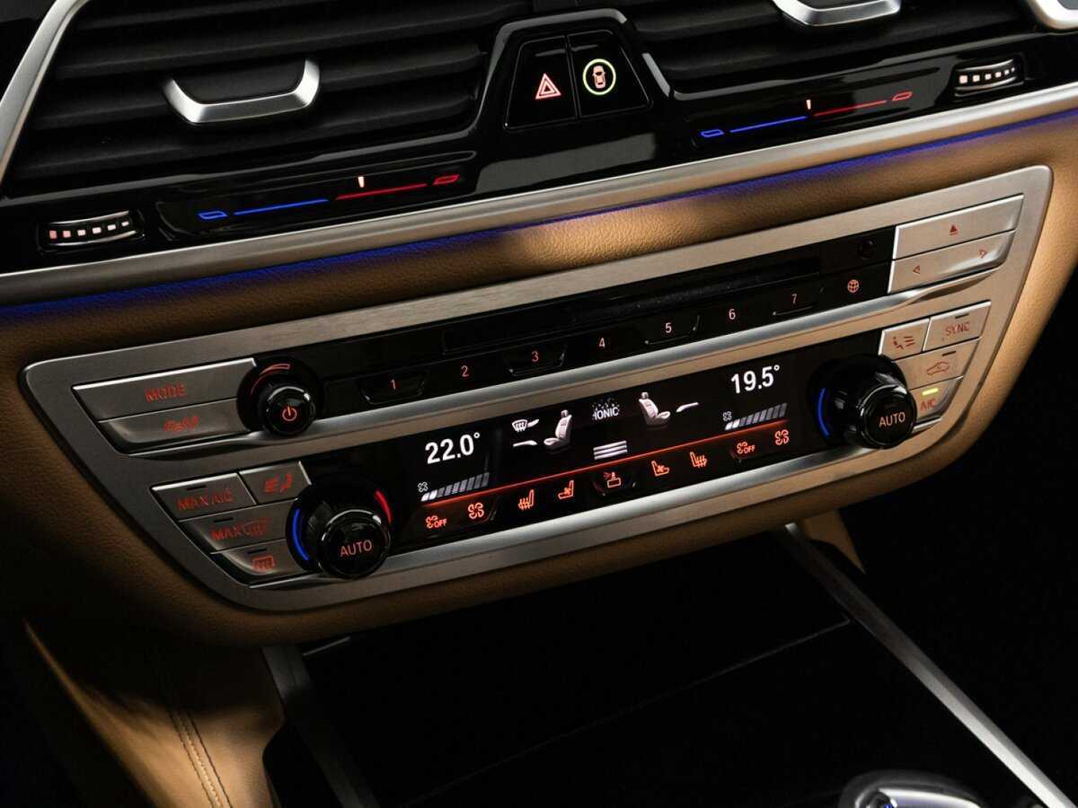 BMW 7 серии 740d xDrive, 2022 Фото №19
