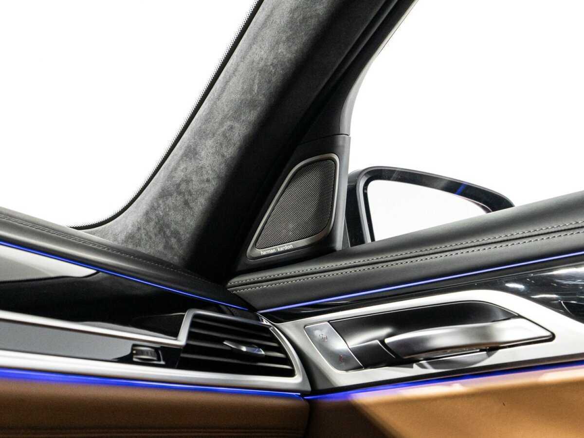 BMW 7 серии 740d xDrive, 2022 Фото №29