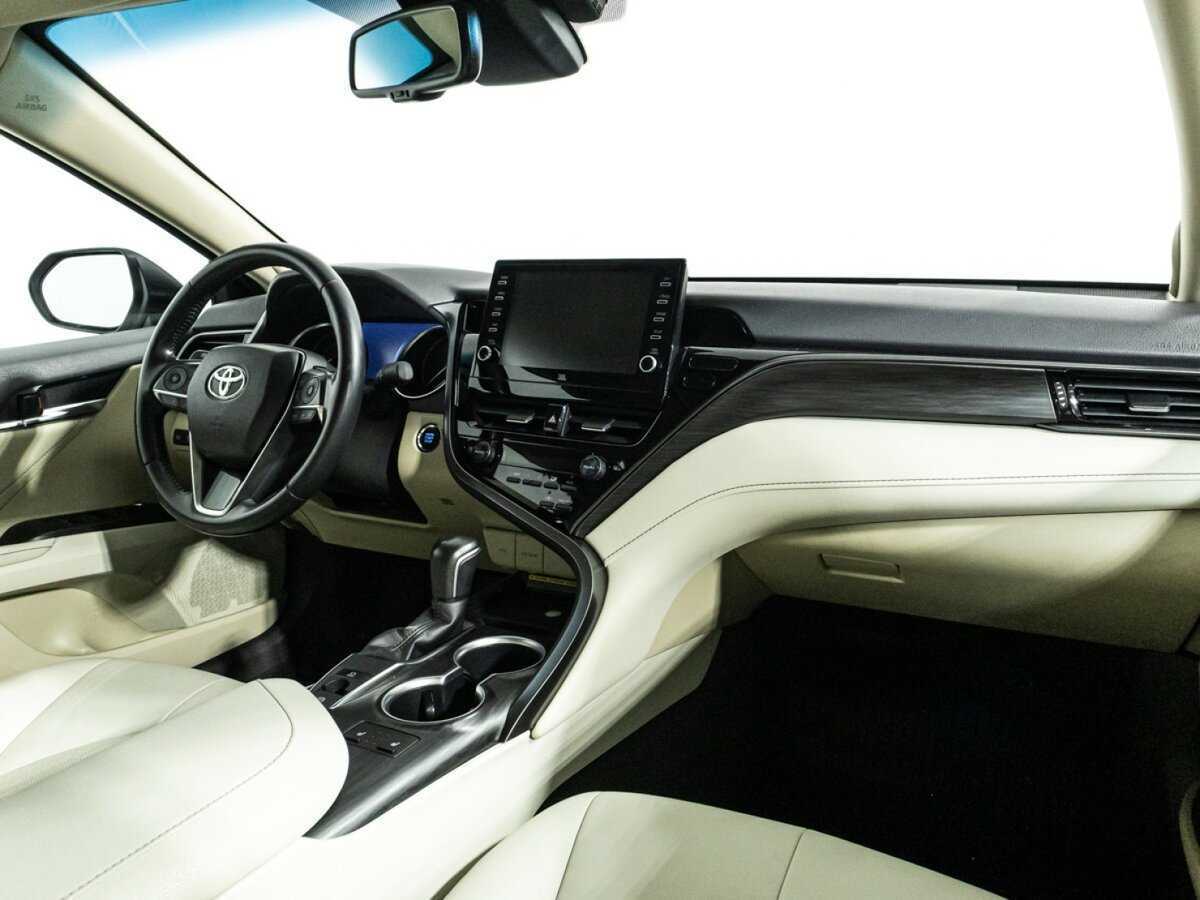 Toyota Camry, 2021 - 51 604 км. | Фото №8