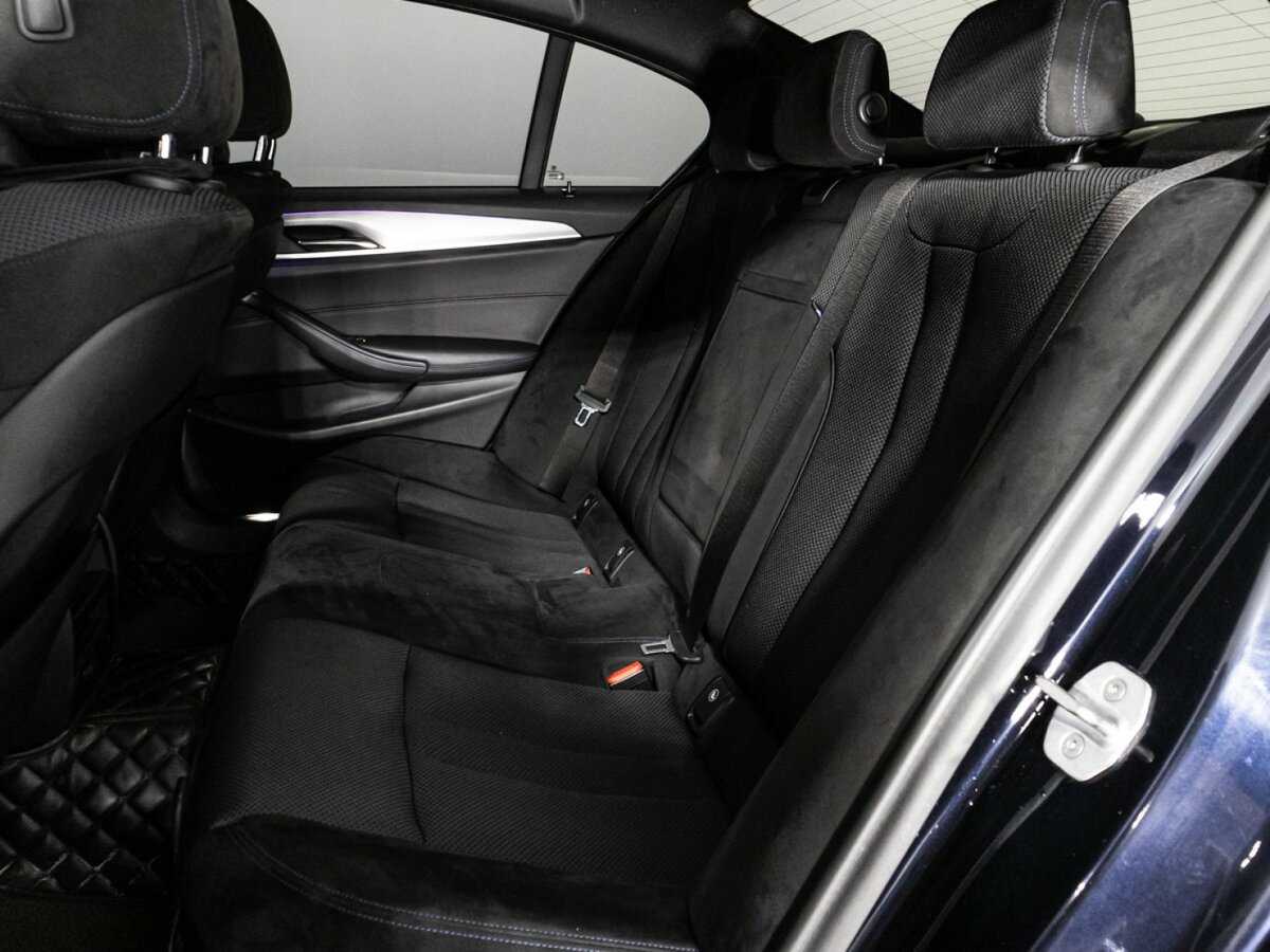 BMW 5 серии 530i xDrive, 2017 Фото №9