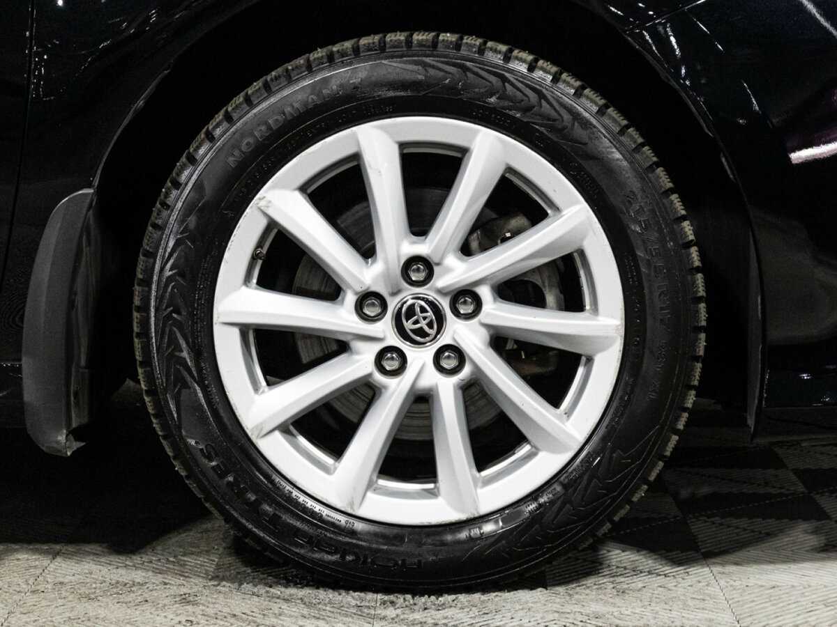 Toyota Camry, 2022 Фото №18