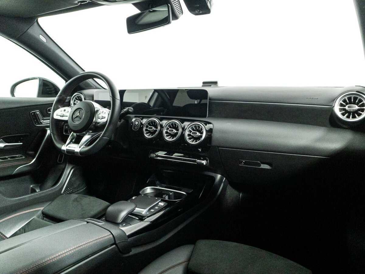 Mercedes-Benz A-Класс AMG 35 AMG, 2020 Фото №9