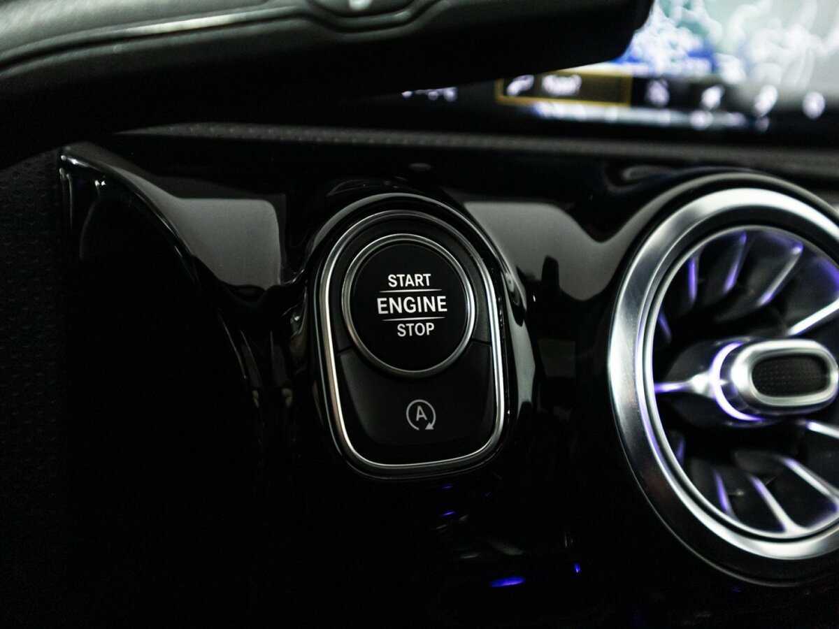 Mercedes-Benz A-Класс AMG 35 AMG, 2020 Фото №21