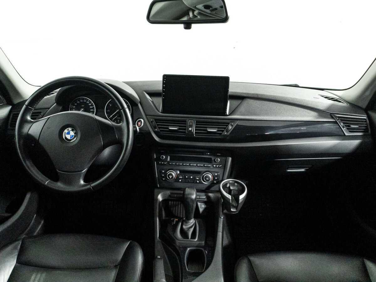 BMW X1 18i, 2010 Фото №13