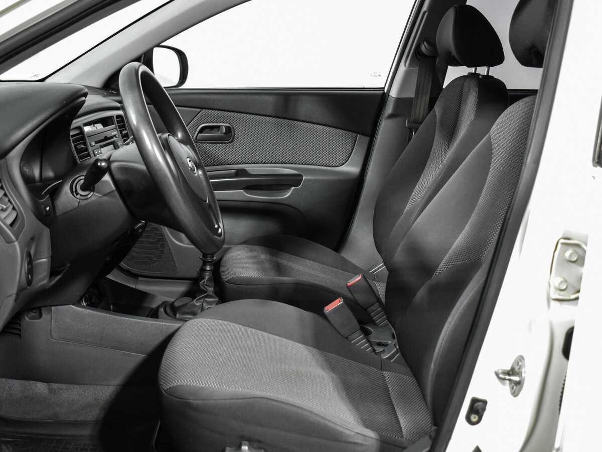 Kia Rio, 2010 Фото №10