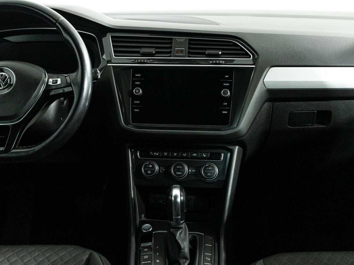 Volkswagen Tiguan, 2018 Фото №13