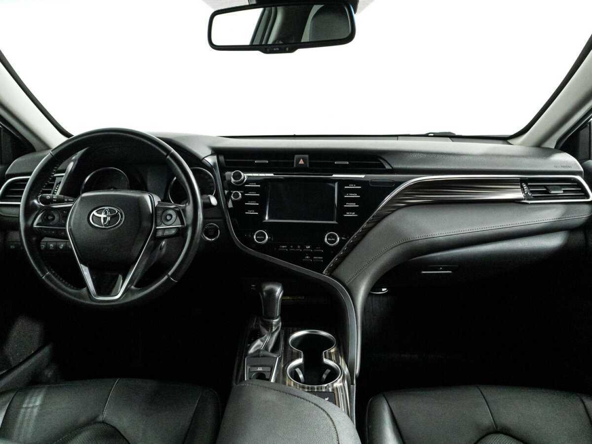Toyota Camry, 2019 Фото №12