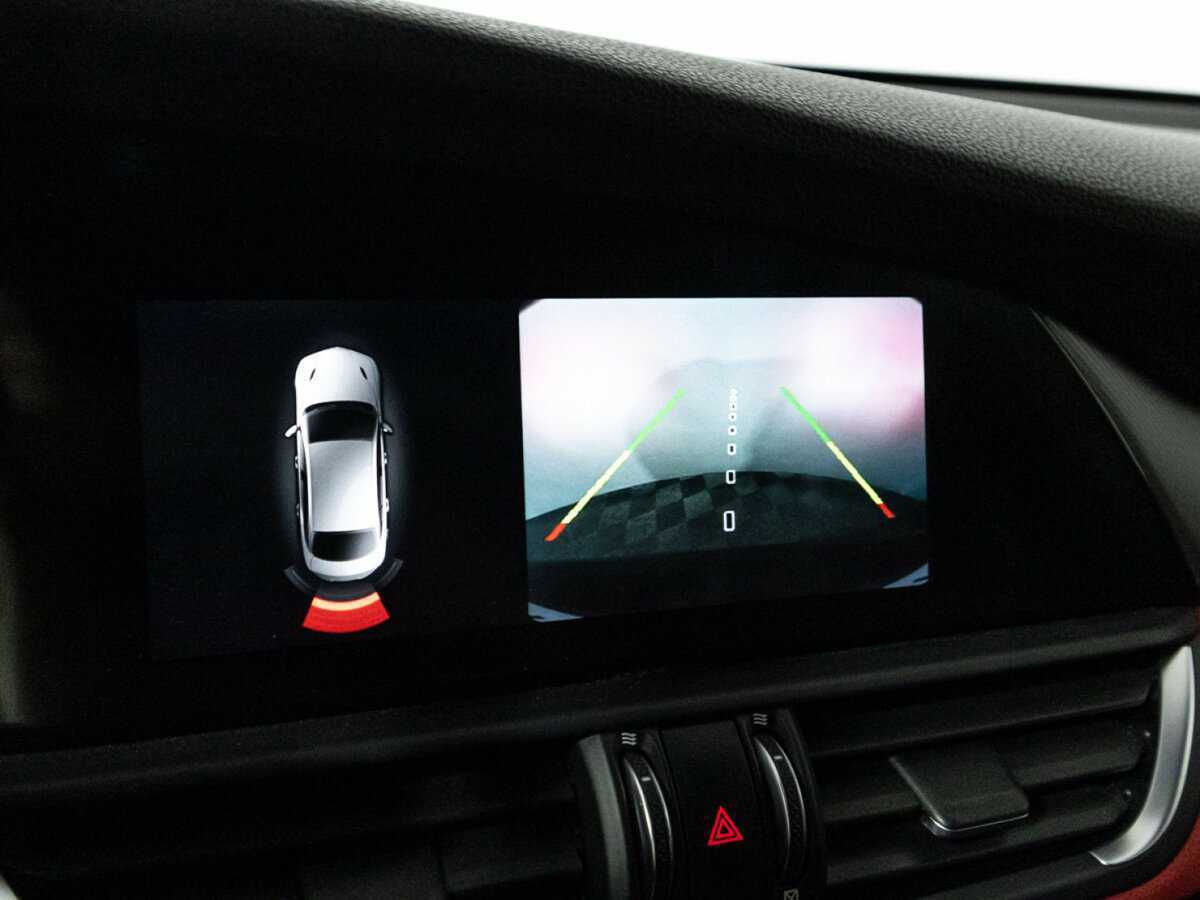 Alfa Romeo Giulia, 2019 Фото №16