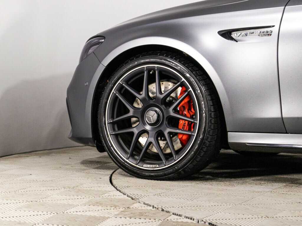 Mercedes-Benz E-Класс AMG 63 AMG S, 2018 Фото №26