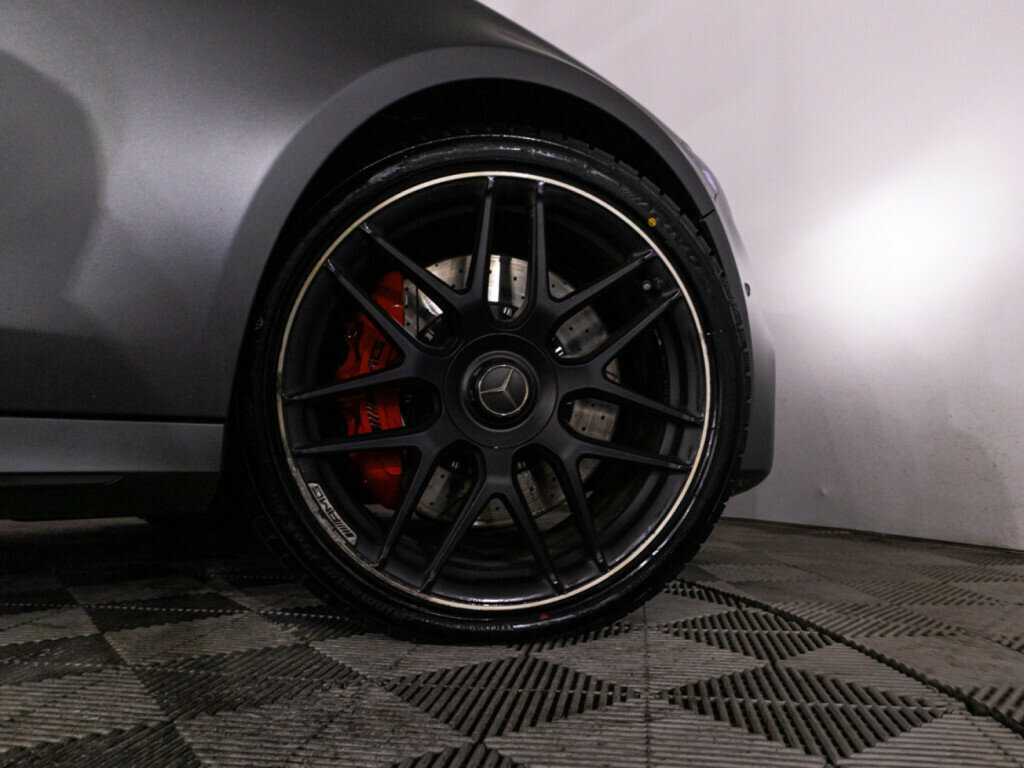 Mercedes-Benz E-Класс AMG 63 AMG S, 2018 Фото №27