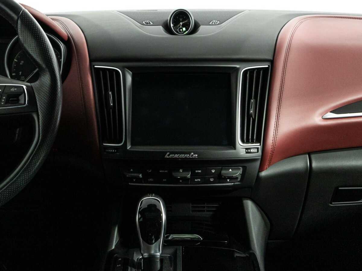 Maserati Levante S, 2017 Фото №14