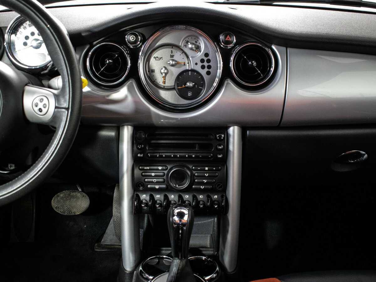 Mini Cabrio Cooper, 2005 Фото №12