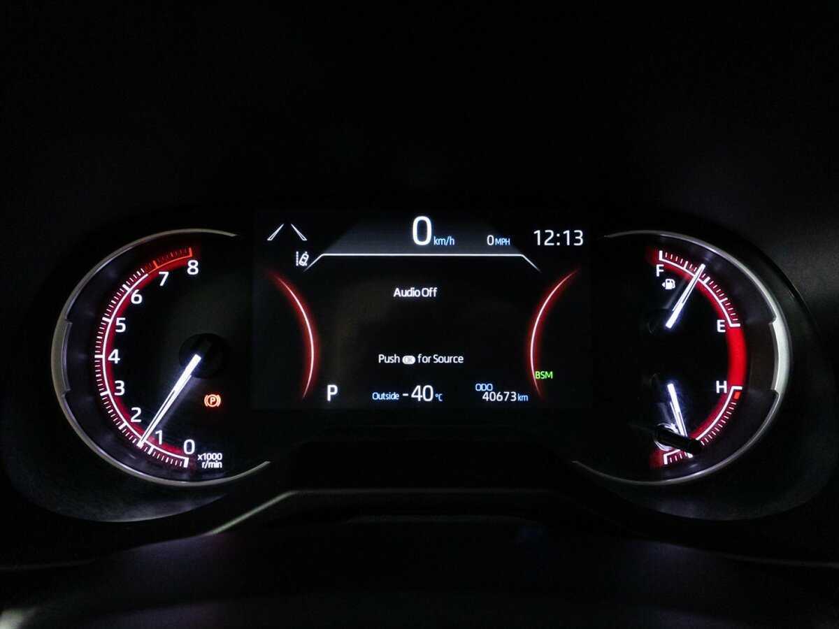 Toyota RAV4, 2019 Фото №12