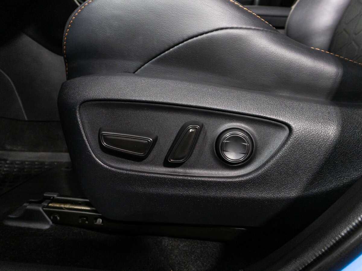 Toyota RAV4, 2019 Фото №17