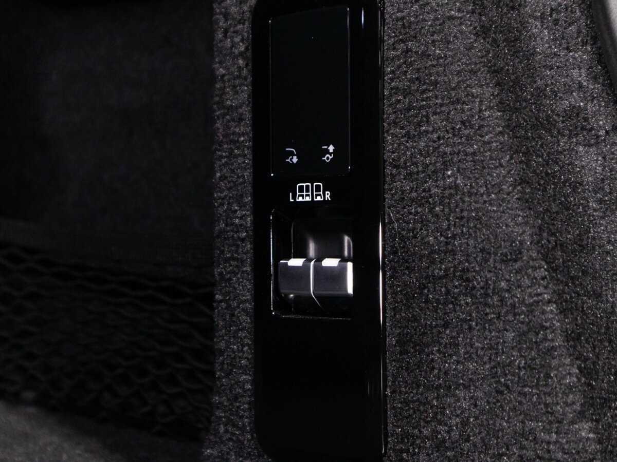 Land Rover Range Rover Sport P360 MHEV, 2022 Фото №16