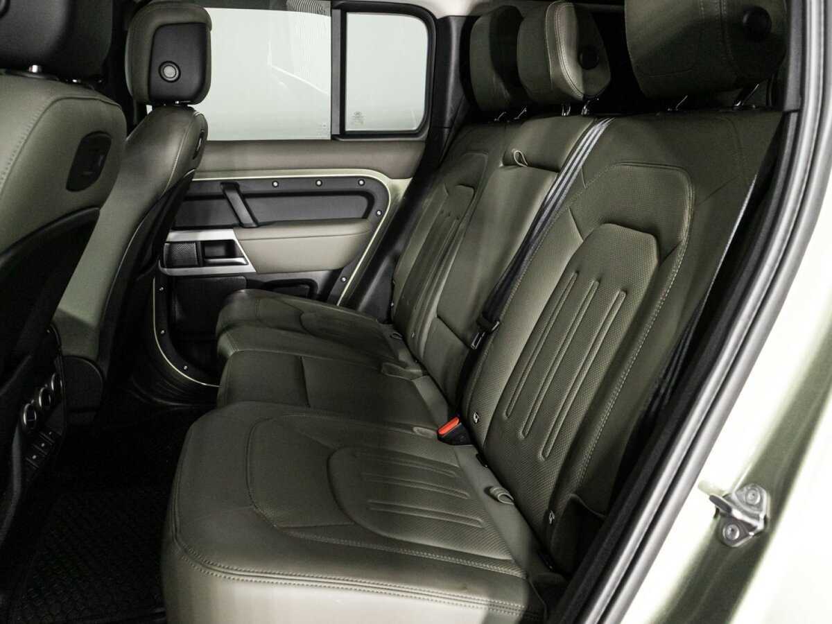 Land Rover Defender 110, 2020 - 103 301 км. | Фото №8