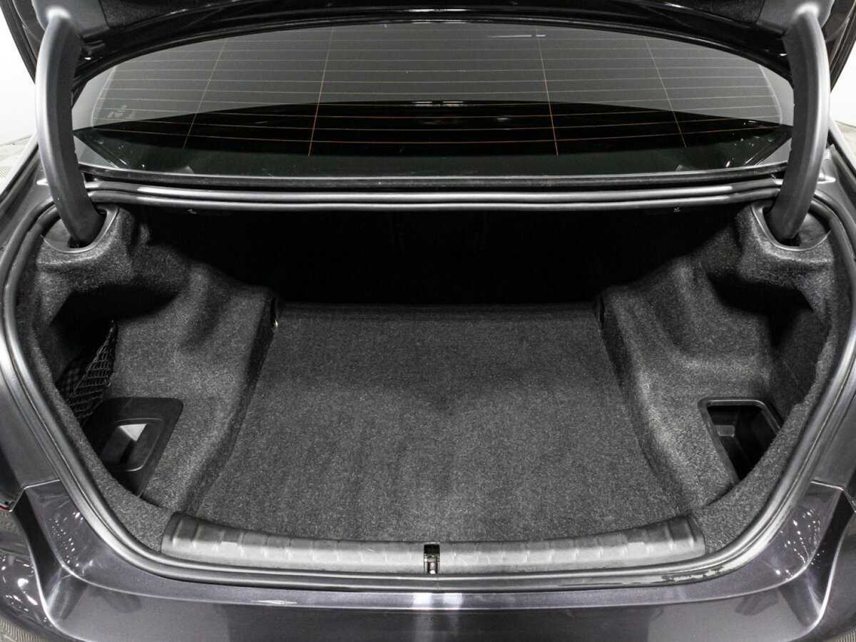 BMW 5 серии 530d xDrive, 2019 Фото №15