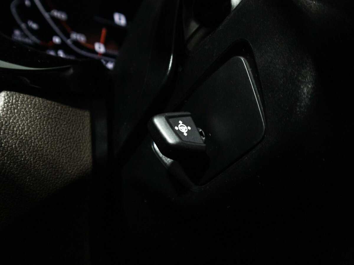 BMW 5 серии 530d xDrive, 2019 Фото №24