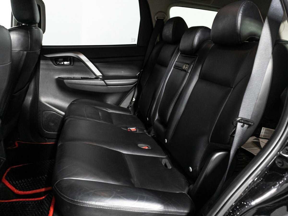 Mitsubishi Pajero Sport, 2021 Фото №10