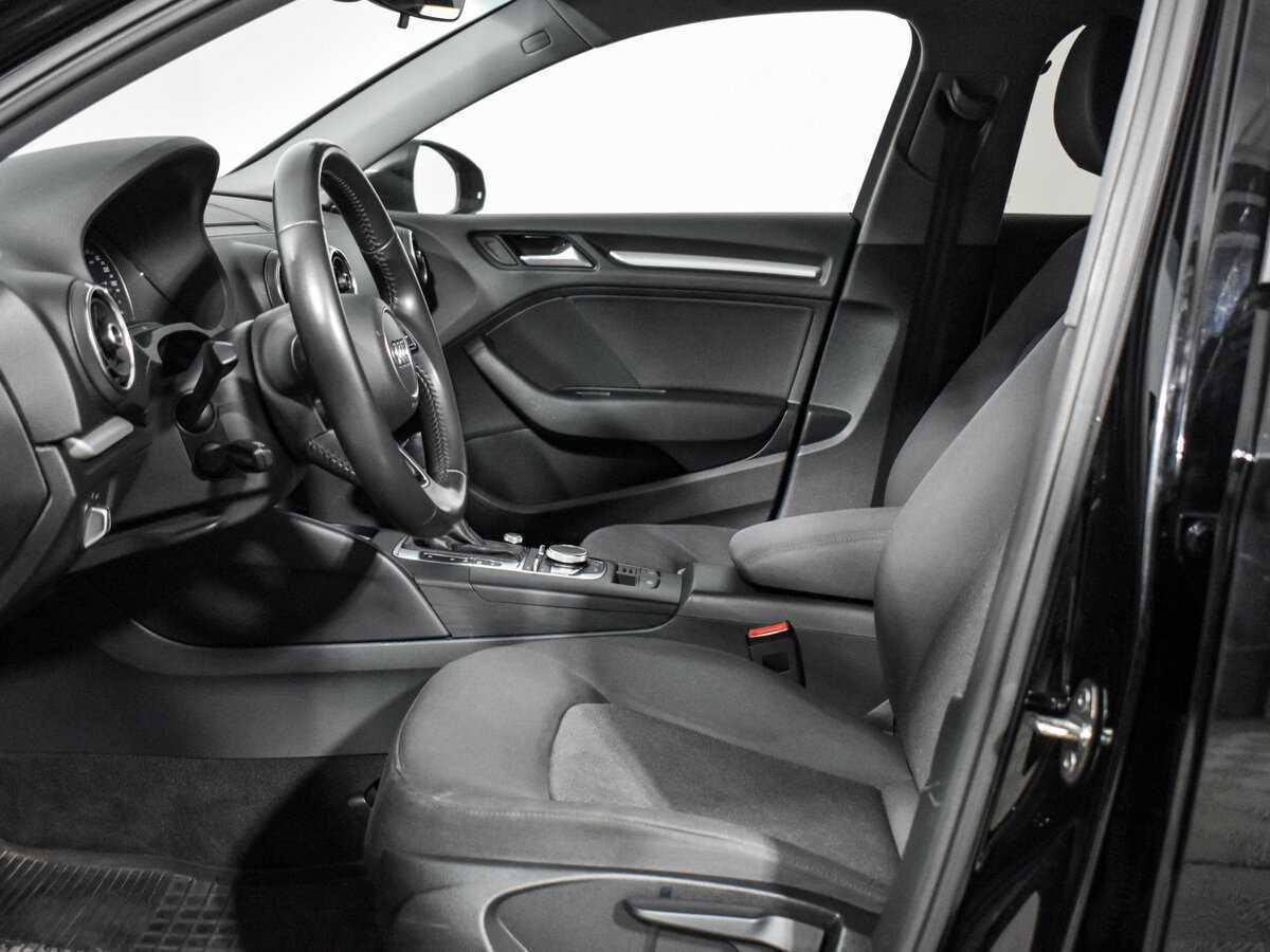 Audi A3, 2018 Фото №11