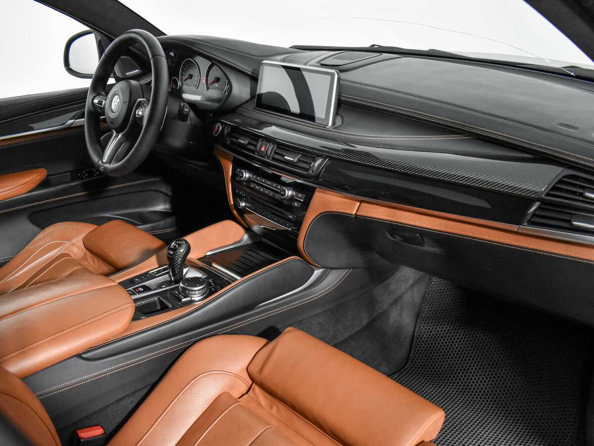 BMW X6 M, 2015 Фото №12
