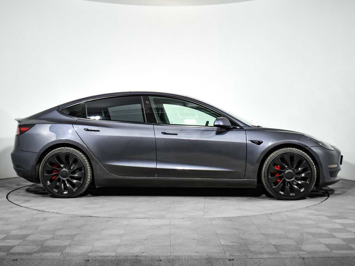 Tesla Model 3 Performance, 2023 Фото №4