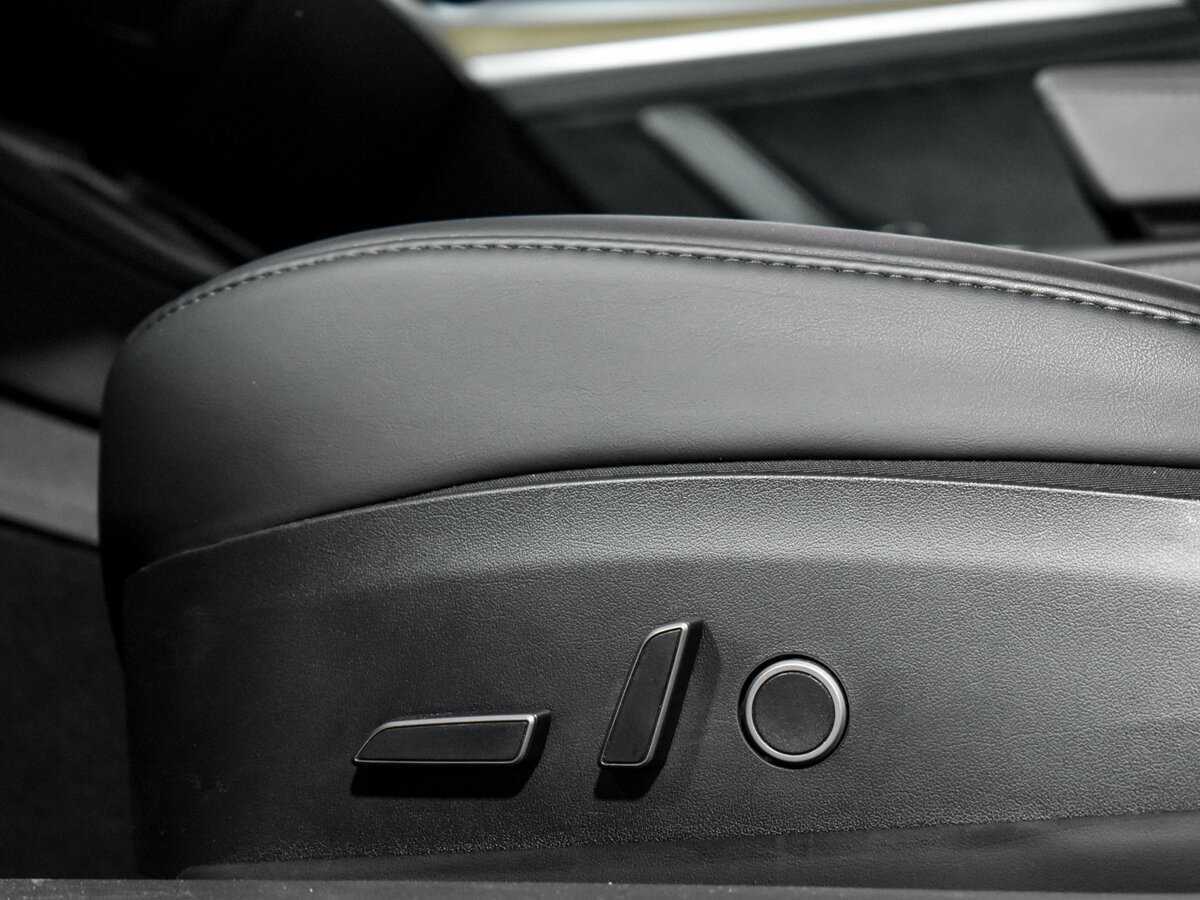 Tesla Model 3 Performance, 2023 Фото №11