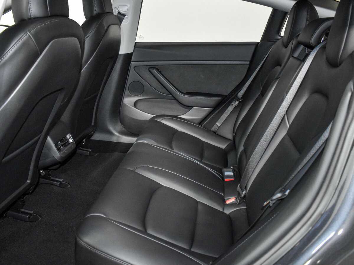 Tesla Model 3 Performance, 2023 Фото №15