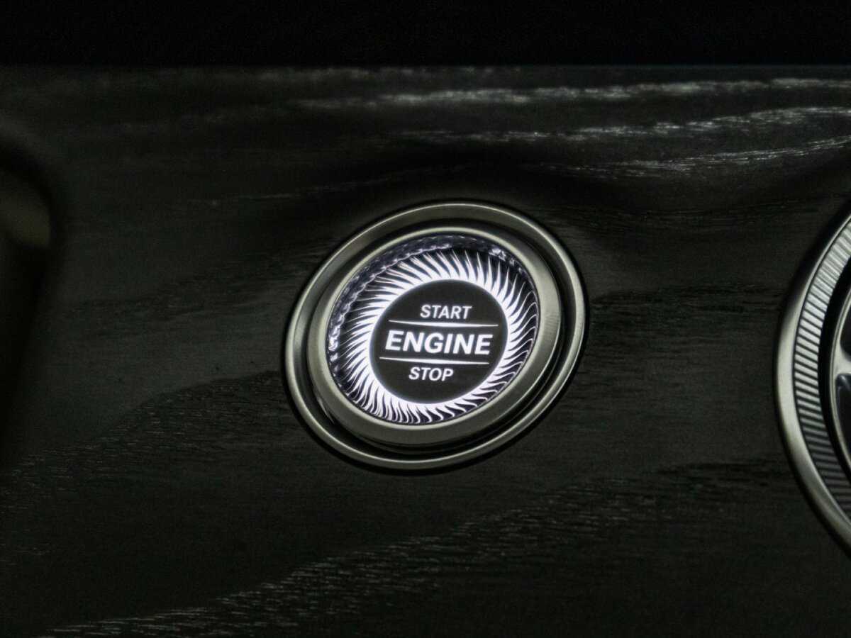 Mercedes-Benz E-Класс 200, 2020 Фото №16