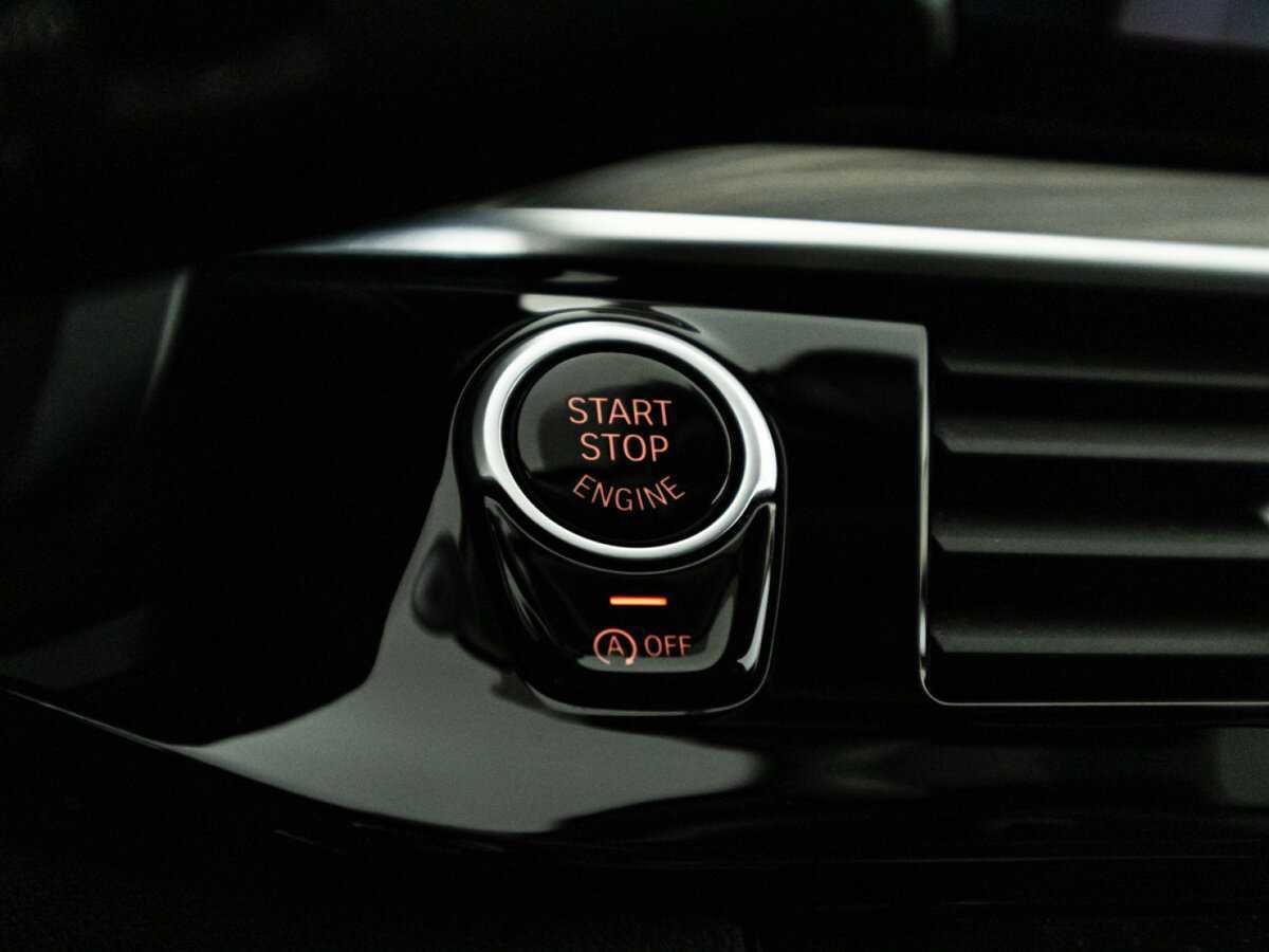 BMW 5 серии 520d xDrive, 2019 Фото №25