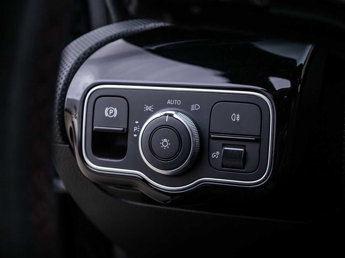 Mercedes-Benz CLA 200, 2019 Фото №21