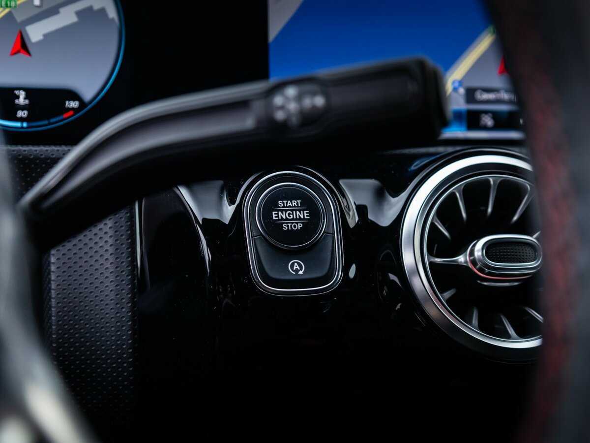 Mercedes-Benz CLA 200, 2019 Фото №22