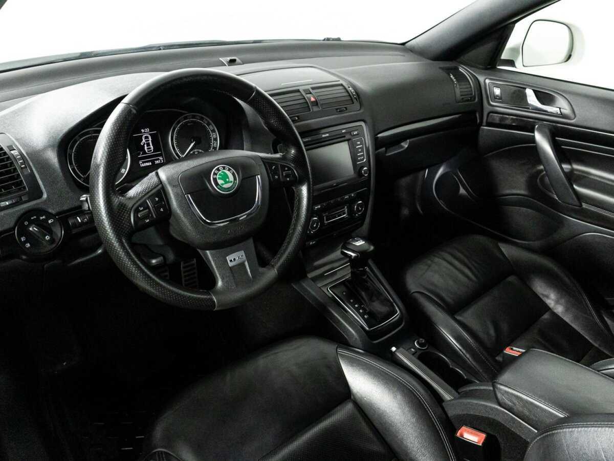 Skoda Octavia RS, 2012 Фото №11