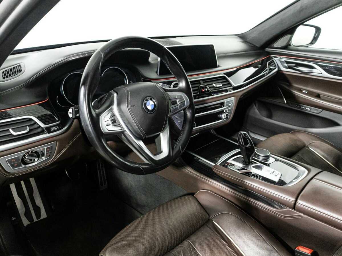 BMW 7 серии 730d xDrive, 2018 Фото №11