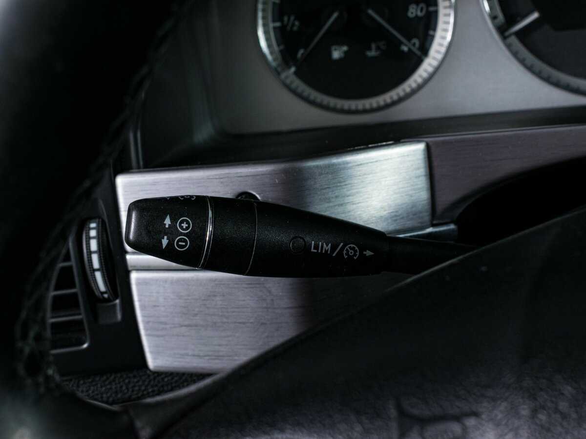 Mercedes-Benz GLK-Класс 300, 2011 Фото №16