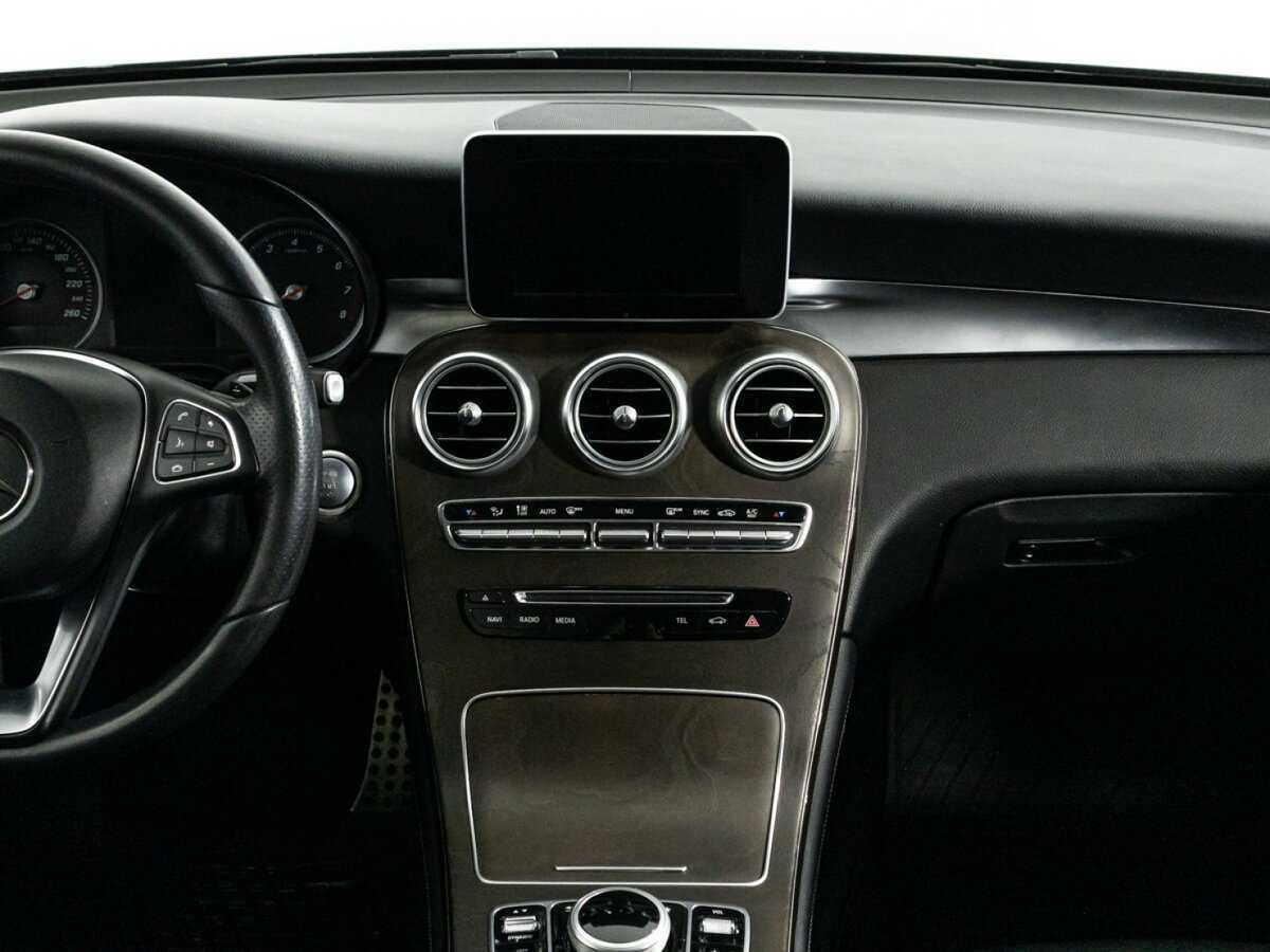 Mercedes-Benz GLC 250, 2017 Фото №14