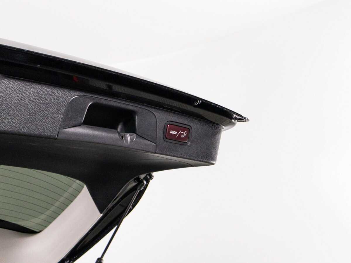 Mercedes-Benz GLC 250, 2017 Фото №16